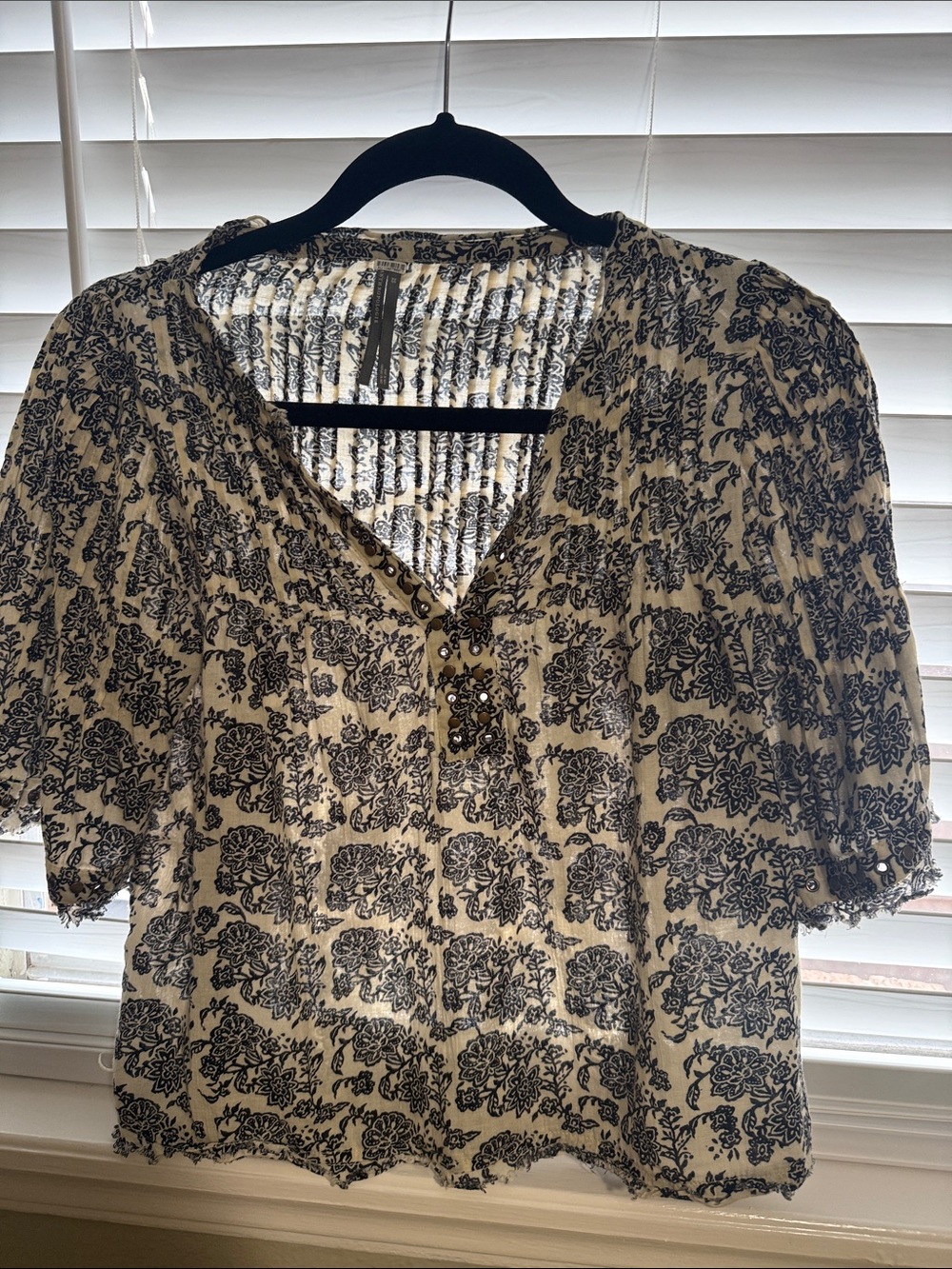 Anthropologie Cream and Black Floral V-Neck Peasant Blouse